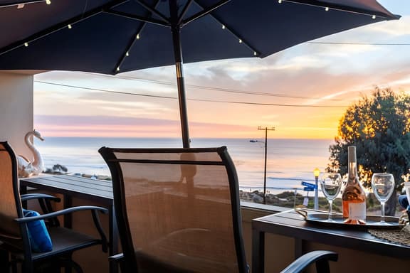 Sunset Serenity On The Cliffs | Balcony| Oceanview